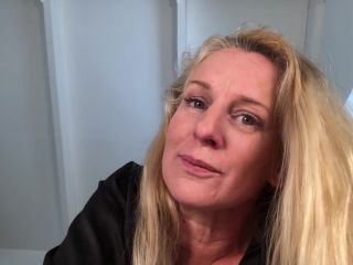 xxx clip 13 Vitaduplez - Mum teaches kissing  - virtual sex - milf porn fetish diva-0