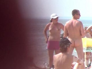 Hidden-Zone.com- Nu1325 Our nude beach voyeur cam focused on young slender beauty. I_m jealous of the sun_s rays t-9