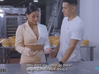  Mariana Martix   PornHub Wow The Baker Leaves My Ass Full Of Cum Max Betancur-1