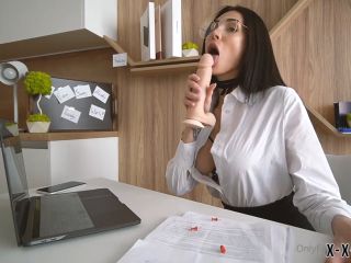  Fiamurr  PornHub Fiamurr Of Fiamurrph Secretary Horny At Work-4