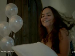 Alice Braga – Queen of the South s01e01 (2016) HD 1080p!!!-2