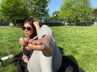 online clip 38 giantess feet fetish Feetwonders in ASMR feet teasing outdoors – (Premium user request), foot on feet porn-6