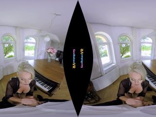 Licky Lex - The Pianist (Oculus) - xVirtualPornbb - (Virtual Reality)-1