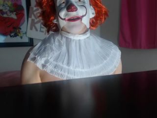 M@nyV1ds - Kosplay_Keri - Pennywise the dancing clown pegged live-2