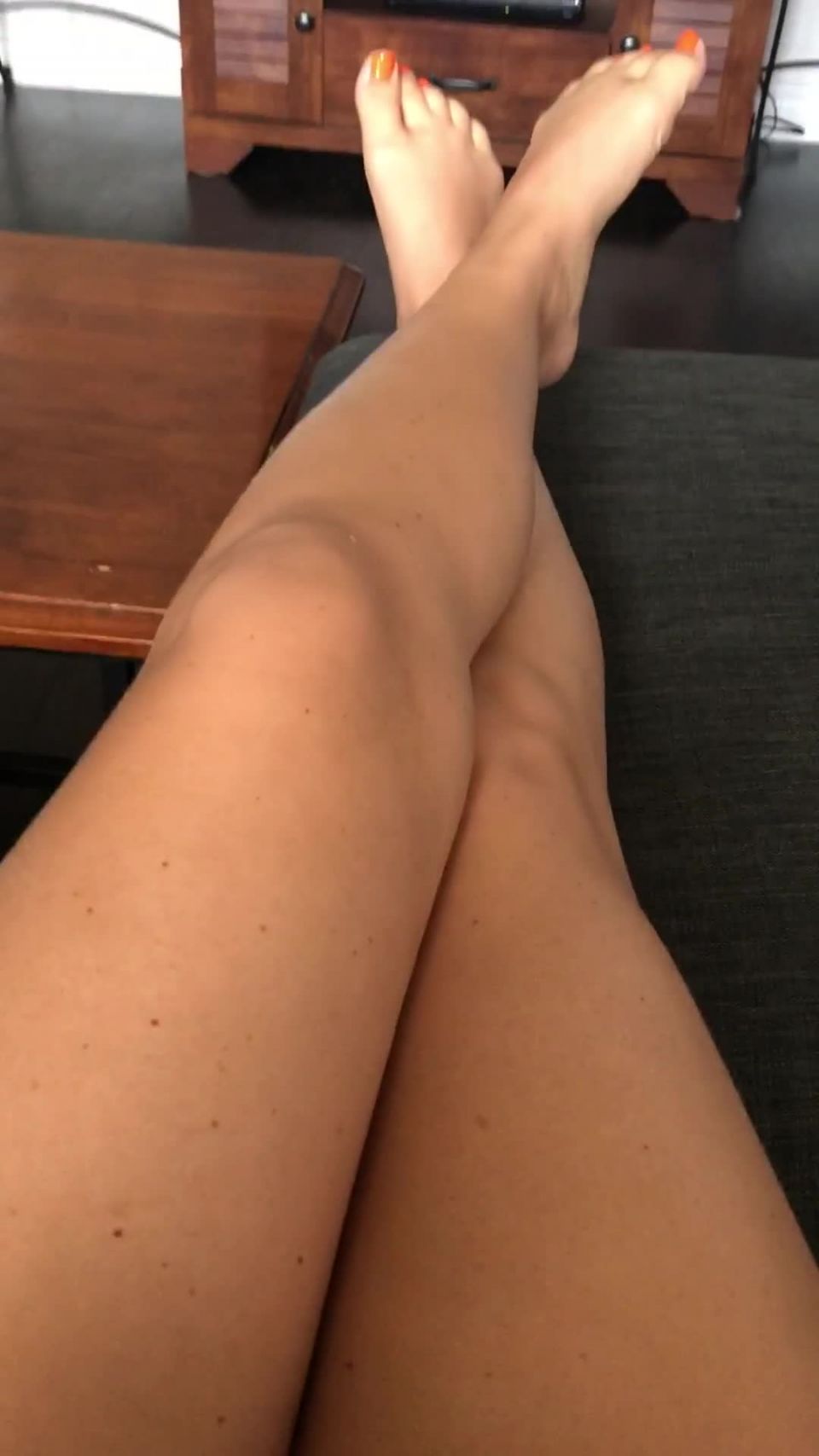 Jessyerinn () - happy feet over here 11-10-2018