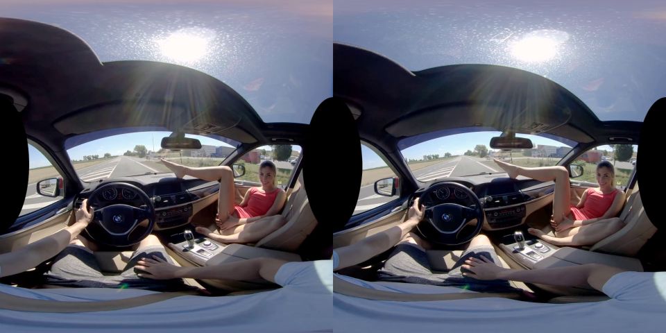 VR Porn Outdoor Sex In Car