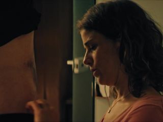 Anne Schafer - Die Toten von Marnow s01e03-04 (2021) HD 1080p - [Celebrity porn]-3