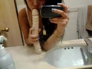 online porn clip 30 Amateurs – She Has This Double Headed Dildo So Either Side Will Work., amateur red on masturbation porn -2