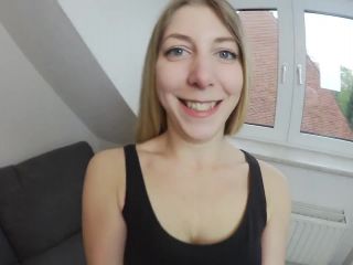 porn video 8 Sarah Secret – Fass mich nicht an – Spritz einfach ab – DO NOT FOLD ME – Just spray! on feet ddf foot fetish on blowjob porn housewife blowjob-5