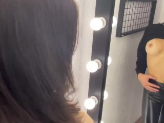 Hungry Kitty - Fuck In A Fitting Room Amateurporn-2