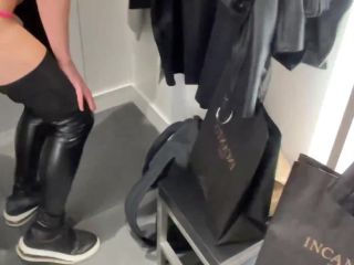 Hungry Kitty - Fuck In A Fitting Room Amateurporn-8