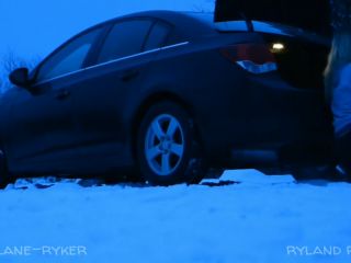 Roadside Sex In The Snow 1080p-3