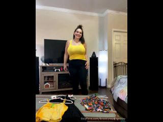 Brooklynspringvalley () - stream started at am try on haul video tip me to get some titty flashes 01-05-2021-4