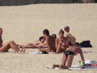 Nude Plage - Cute Couple caught on Spycam Camera-3