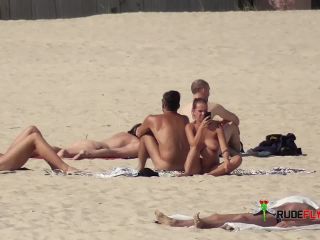 Nude Plage - Cute Couple caught on Spycam Camera-7