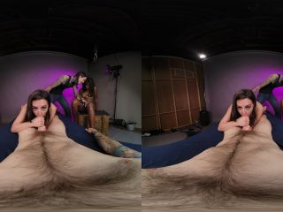 Amari Anne, Whitney Wright - One Last Nude - KinkVR (UltraHD 4K 2021)-9