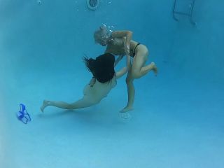 AmaRiosPlayground - Underwater Tickles – Tickling Videos.-6