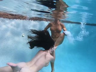 AmaRiosPlayground - Underwater Tickles – Tickling Videos.-9