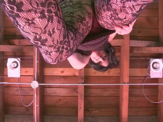 POV Giantess Foot Worship-2