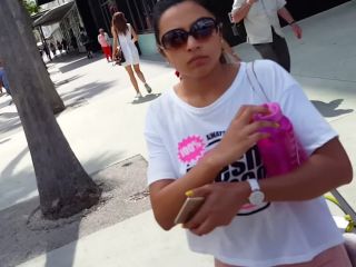 Candid vor pink tight shorts tan legs hottie-8