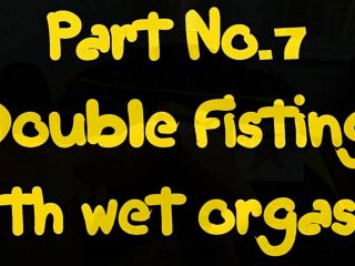 Wet orgasm of the queens fisting Part.7 – Fisting Queen fisting Fisting Queen-1