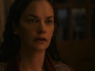 Ruth Wilson - Mrs. Wilson s01e01 (2018) HD 1080p!!!-4