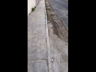 Encuentro A La Novia De Mi Amigo En El Centro Y Termina Chupandomela 720p-7