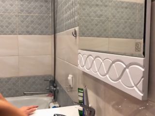 Sexy Girl Is Brushing Her Teeth And Imagining Some Big Dick Inside Her Mouth. Bathroom Wanking 720p-0