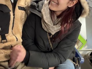 Quick Saw With Cum In Mouth Between Train Seats 1080p-6