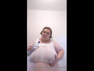 Onlyfans - Bbwlaladelilah - Ooops I spilt my drink - 26-10-2020-1