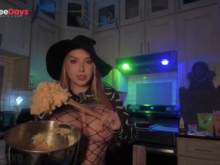 [GetFreeDays.com] TOPLESS BAKING W CUBBI  cake pops Sex Video January 2023-4