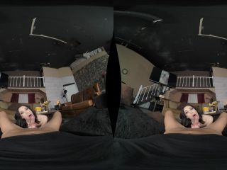 Fuck Movie Night - Diana Grace Smartphone - [Virtual Reality]-1