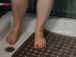 [GetFreeDays.com] love my wet FEET in the shower Adult Stream July 2023-3