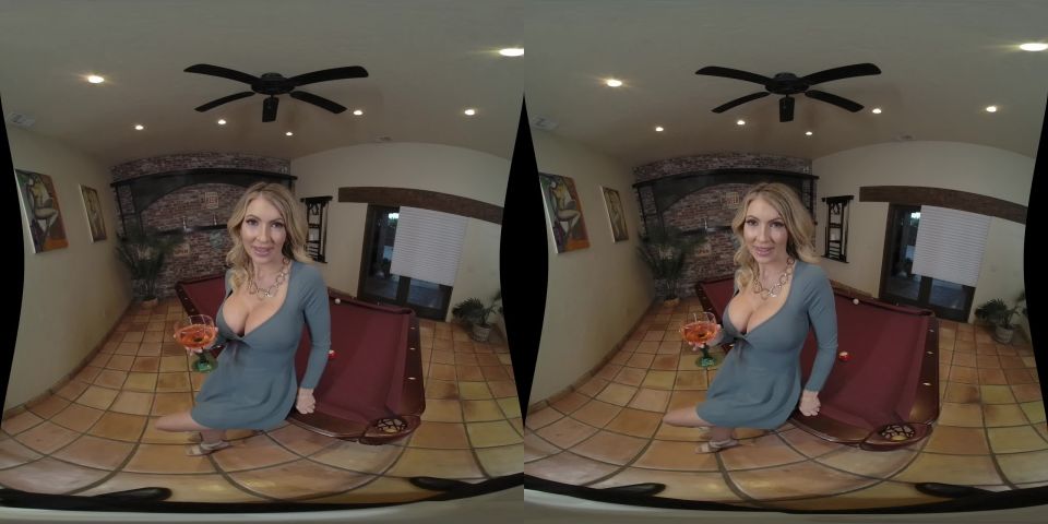 Pool Spark - Gigi Dior GearVR