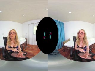 VRHUSH In Depth With Dr. Nina Hartley-1