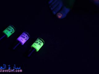 Foot Fetish , Black Light Toe Painting with Chill Music SFW bdsm -6