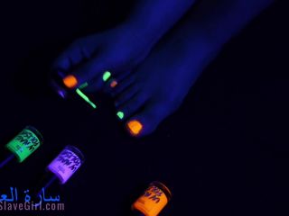 Foot Fetish , Black Light Toe Painting with Chill Music SFW bdsm -7