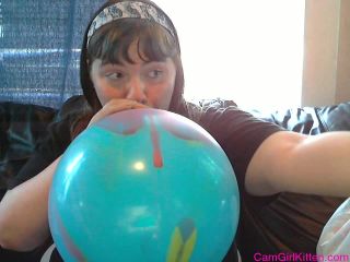 SmokingBigBalloonsHD.wmv-2