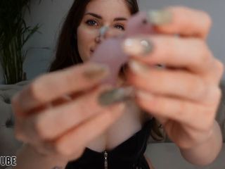  Larah_Sky  Manyvids chastity, femdom, key holding & chastity, sfw chastity choice release from cage Manyvids-5