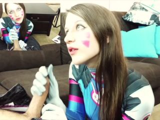 va from overwatch plays with her new joystick until it breaks-4