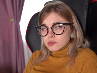 Horny Cute Student Dreams Of A Big Dick In Her Wet Pussy Instead Of Hom-2