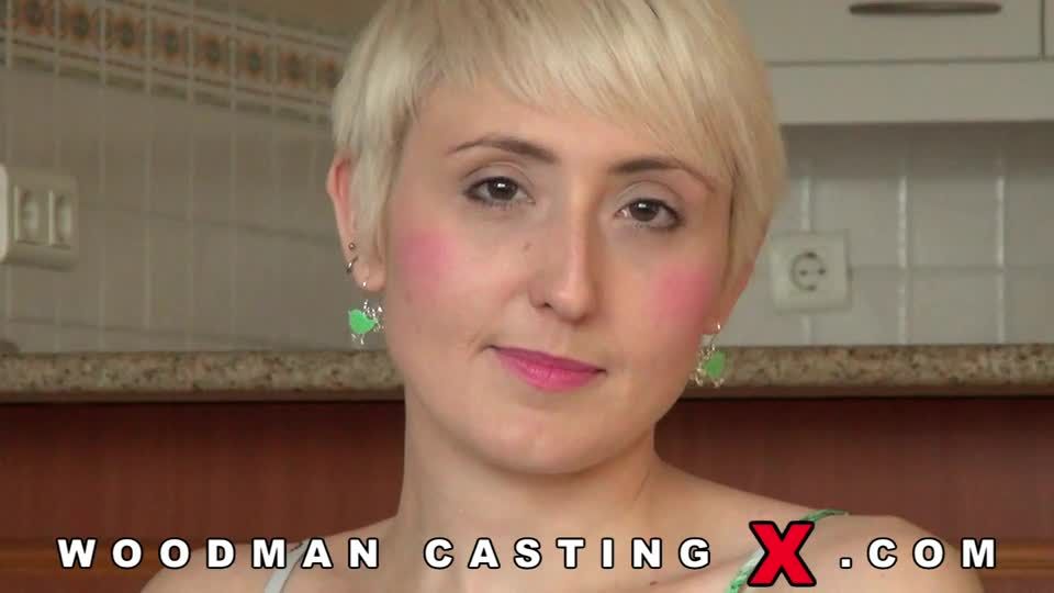 Molly Dae casting X