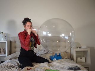 Saskia - Party prep gone wrong - Herloons (FullHD 2024) New Porn-4