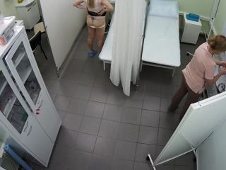 Spying on hot woman in the hospital BigAss!-2