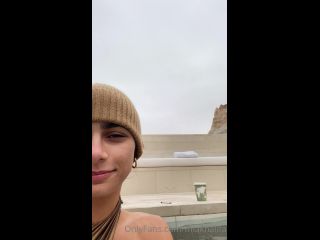 Onlyfans - Miakhalifa - It snowed in Utah Is this the hell freezing over everyone is always talking about - 16-02-2021-6