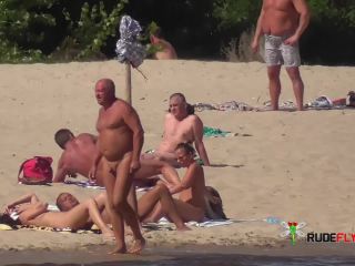 In vama veche la nudisti  7-2