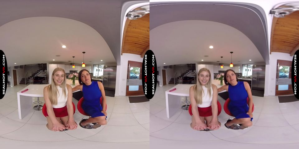 Stepmom - [Virtual Reality]