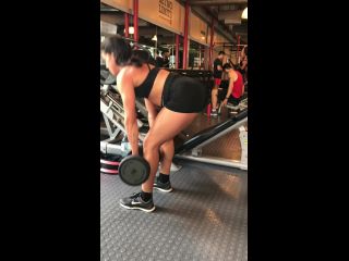 FablazedMuscular Girl Training At Gym - MV FREE-4