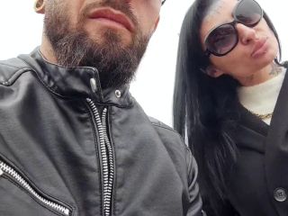 [GetFreeDays.com] Lui In Bici E Lei Corre A Piedi Ma Poi La Mette A Pecora japanese hardcore porn-1