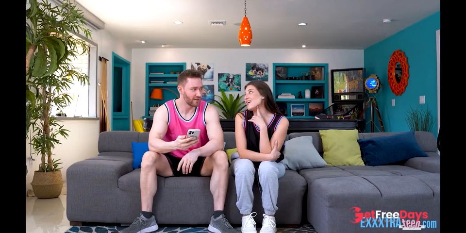 [GetFreeDays.com] Personal Cheerleader With Aubree Valentine And Sam Shock - Juliana Grandi Sex Clip February 2023